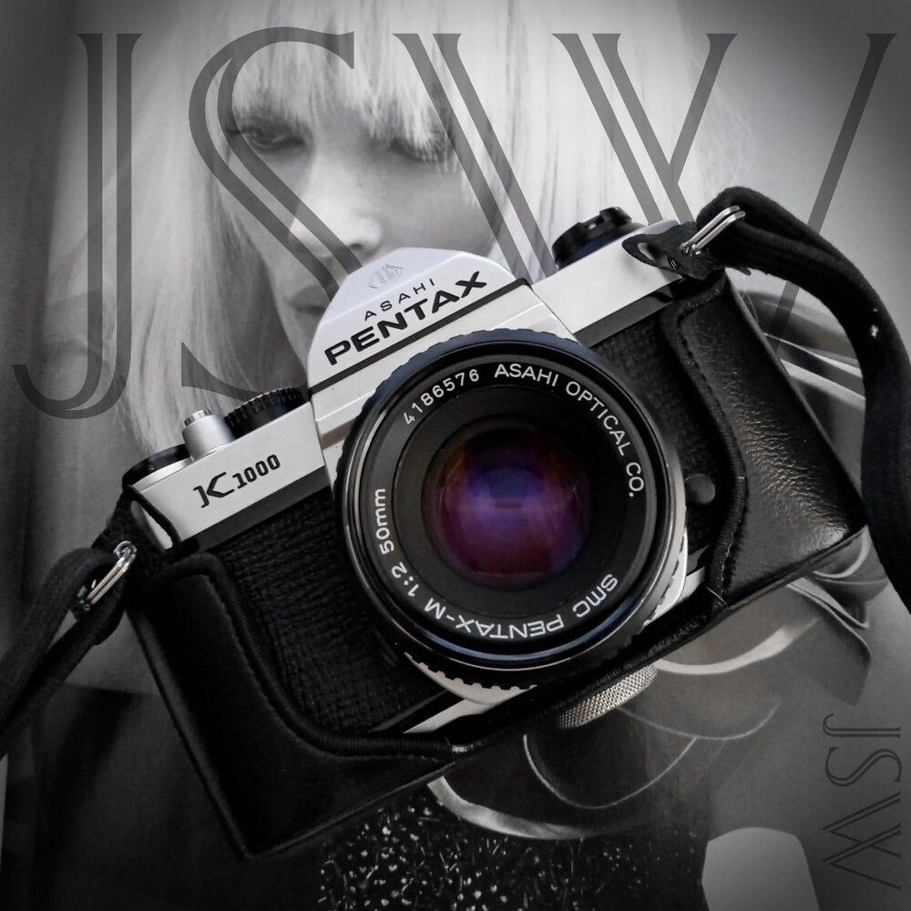 Classic Asahi Pentax K 1000 35mm Professional SLR Camera